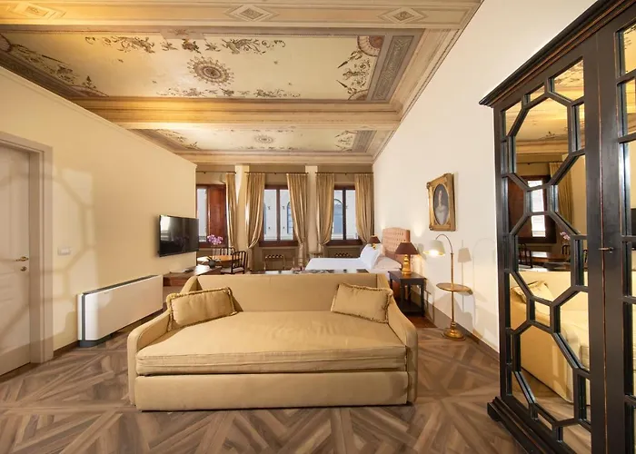 Palazzo Martellini Residenza D\'Epoca