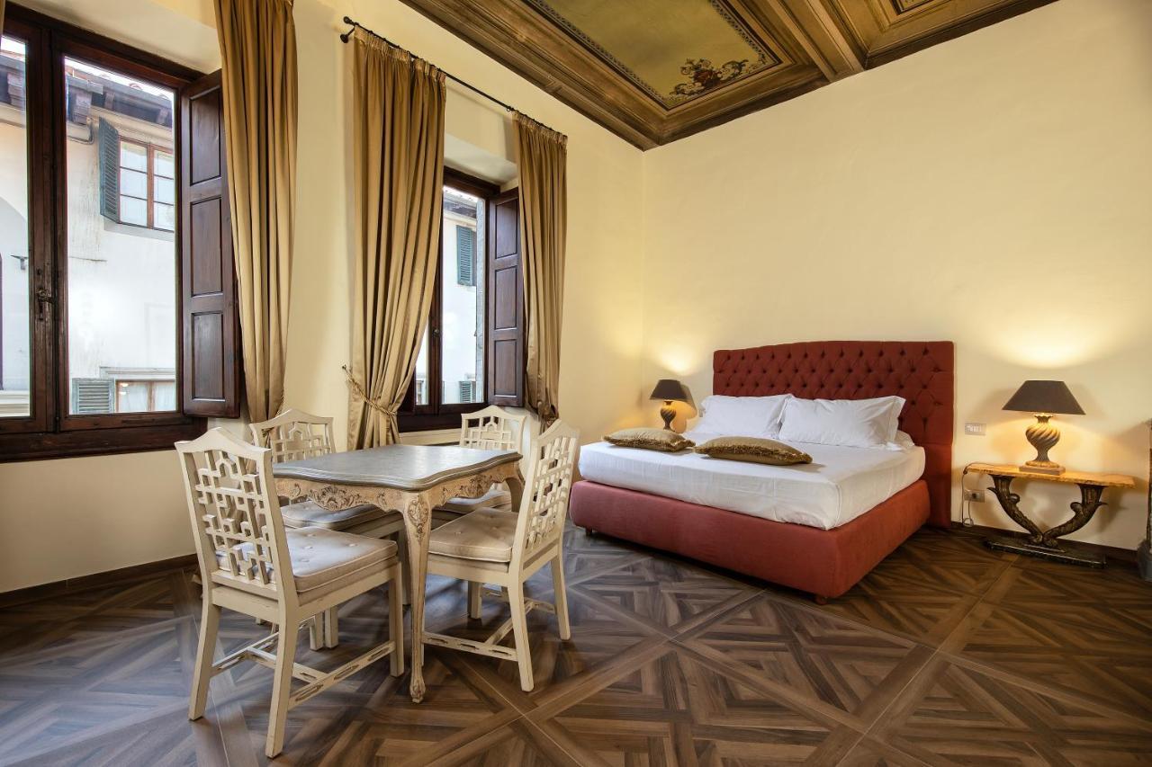 Apart-hotel Palazzo Martellini Residenza D'epoca 3*